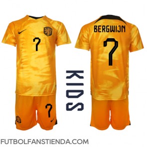 Países Bajos Steven Bergwijn #7 Primera Equipación Niños Mundial 2022 Manga Corta (+ Pantalones cortos)